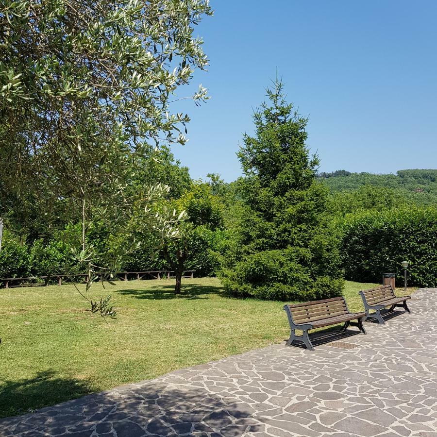 Agriturismo Ricciardelli Villa Contrada  Luaran gambar