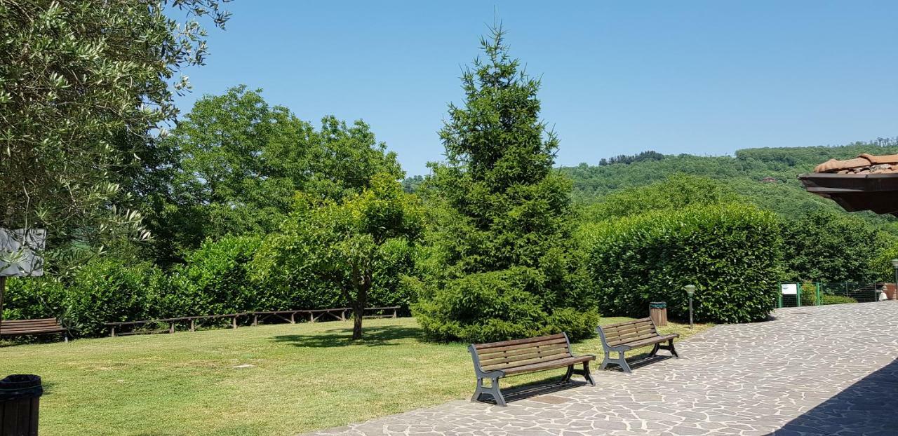 Agriturismo Ricciardelli Villa Contrada  Luaran gambar